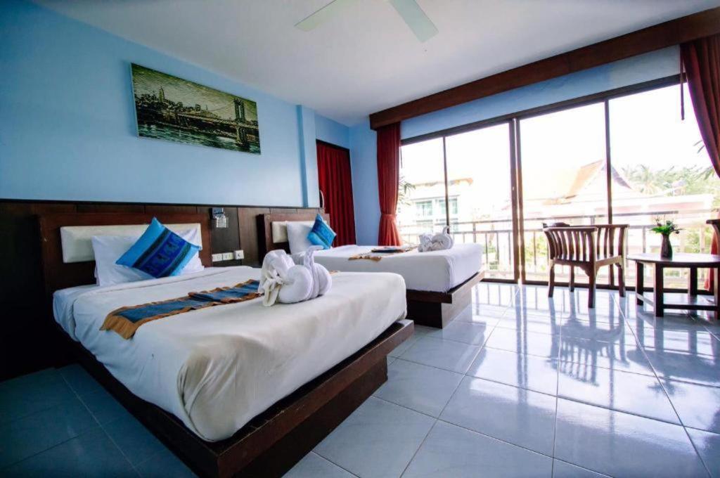 Oyo 343 Wanna Marine Hotel Patong Eksteriør billede